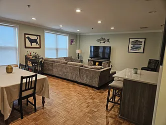 613 4th Street, #605