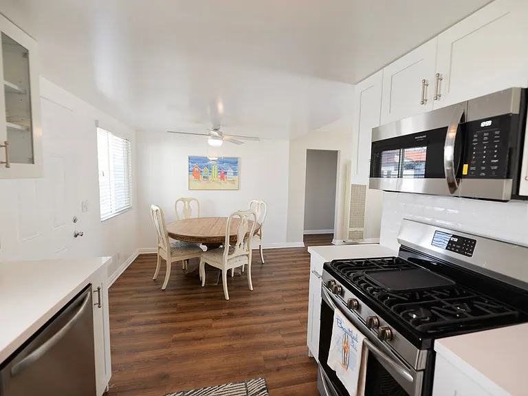 510 Avenida Victoria — Photo 7