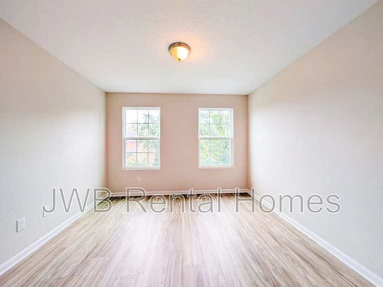 6861 Lake Mist Ln — Photo 6