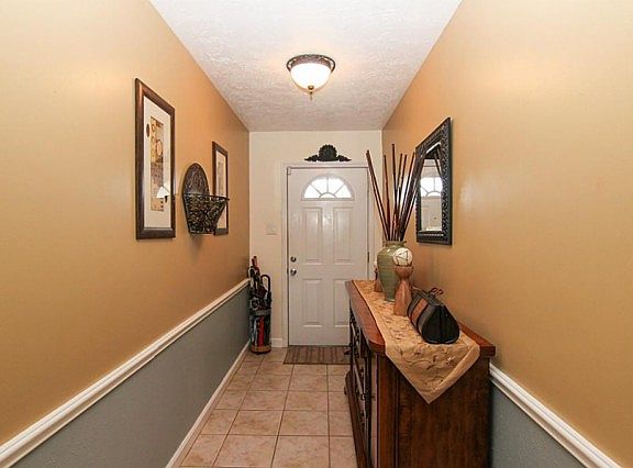 4th image of 11511 Olivewood Dr