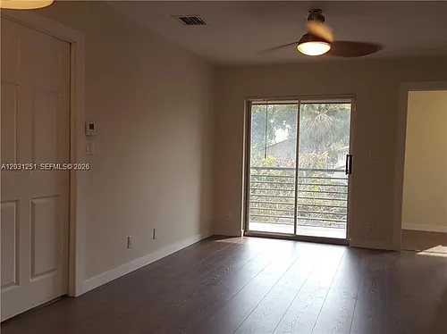109 Gardens Dr #202 Photo 1