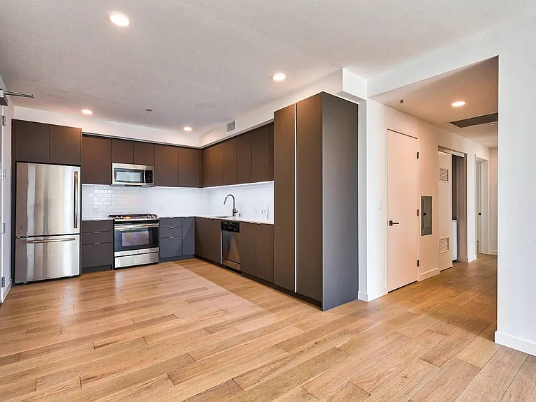 1048 Manzanita — Photo 19
