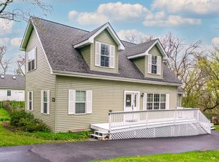 40431 N Fairview St, Antioch, IL 60002