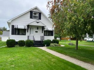 3621 Tannery Rd, Two Rivers, WI 54241