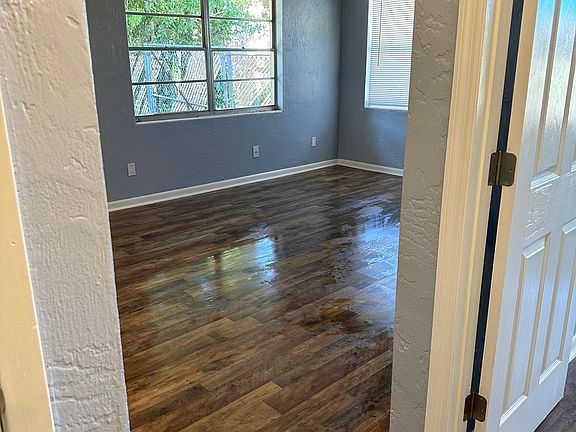 5th image of 424 Daytona St #4