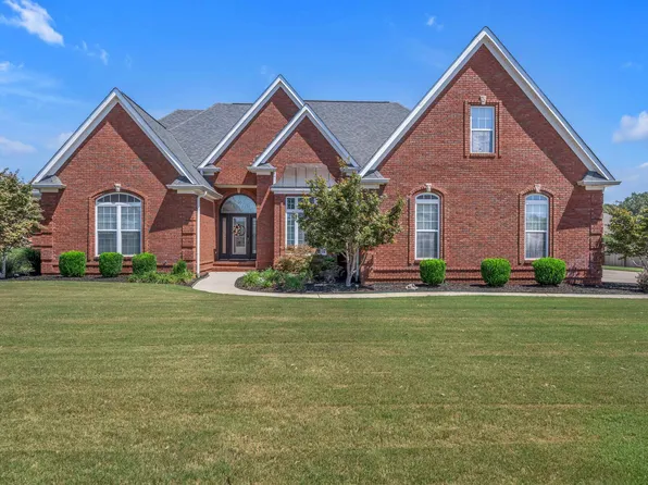 111 Heritage Pl, Tuscumbia, AL 35674