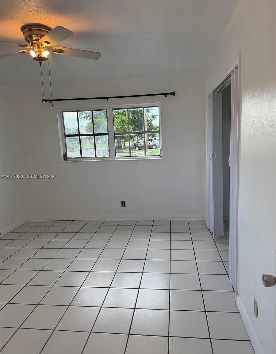 Boulevard Heights Sec 8 — Photo 3