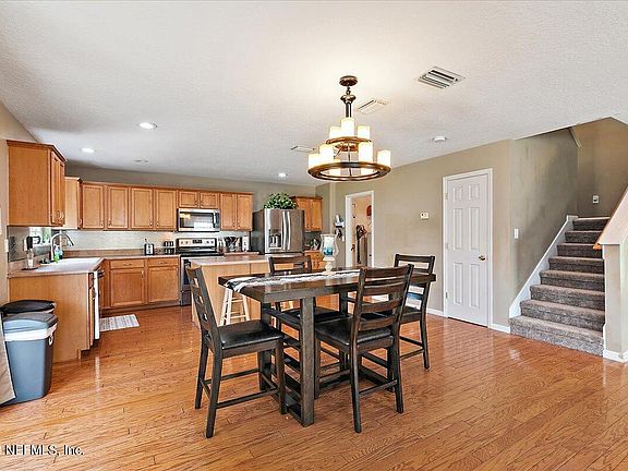5th image of 7205 BEEKMAN LAKE Drive