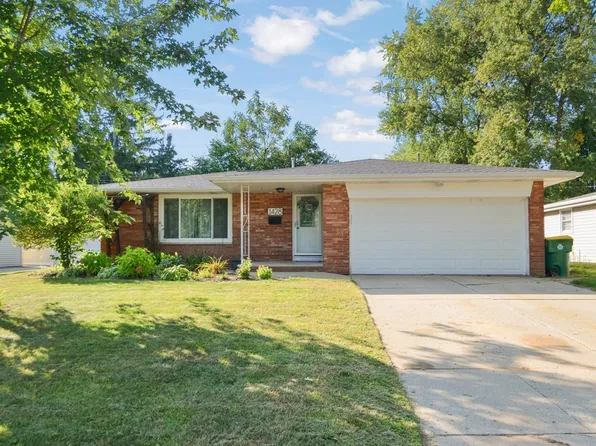 1428 Argonne Dr, Green Bay, WI 54304