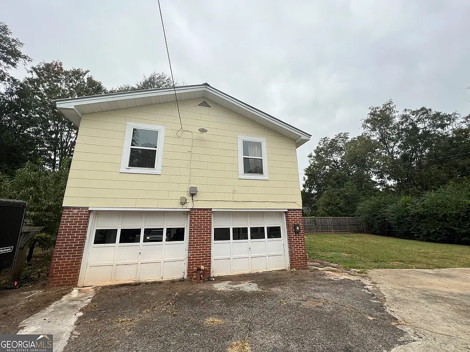 304.5 Bouleva Rd