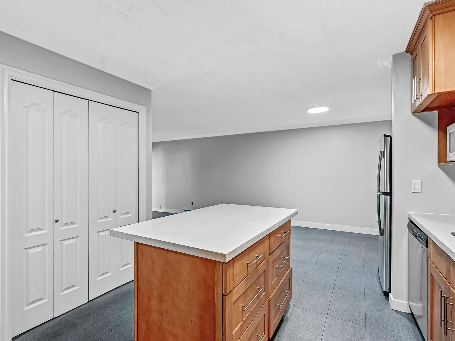 Blundell Apartments in Richmond — Photo 3