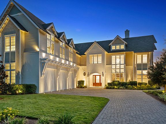 3rd image of 107 Golfridge Dr