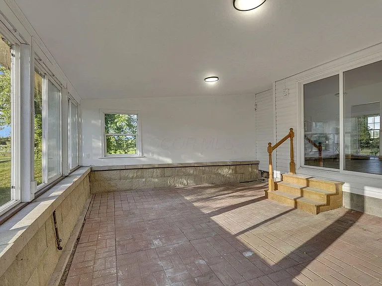 2453 Ryan Rd SE — Photo 49