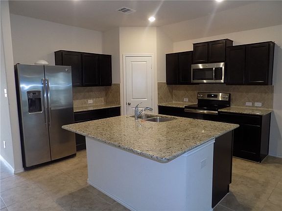 2nd image of 816 Tabernash Dr