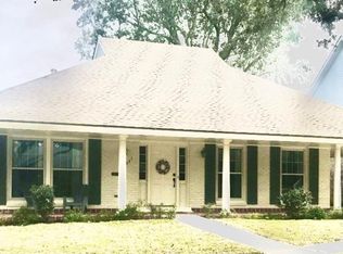 3321 Ridgeway Dr, Metairie, LA 70002