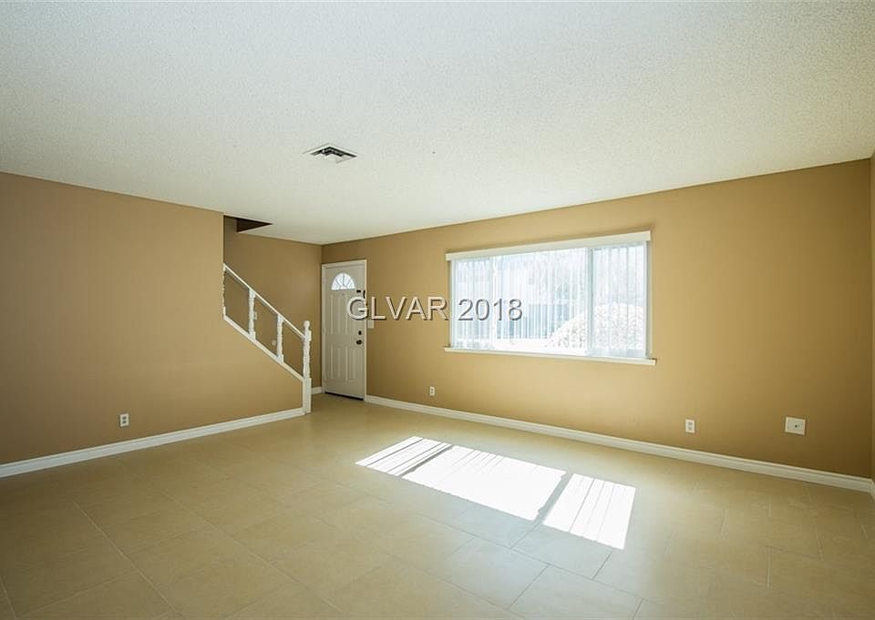 1st image of 651 Greenbriar Townhouse Way
