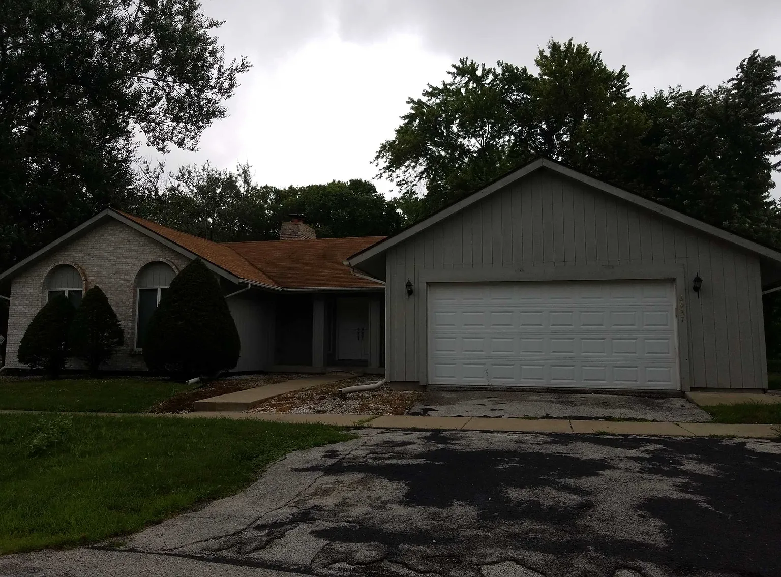 3937 189th St photo 1