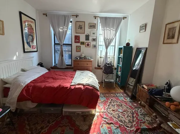 142 1st Avenue image 1 of 4
