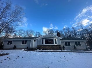 95 Vista Rd, Wilton, CT 06897