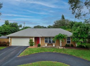 3655 Lakeview Blvd, Delray Beach, FL 33445