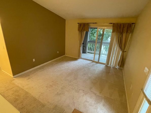 1140 Opal St UNIT 202