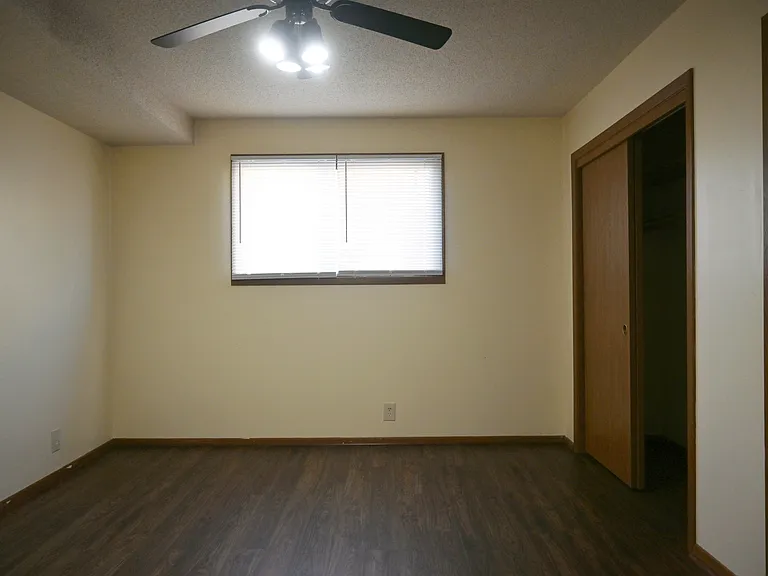 108 Blondo — Photo 32