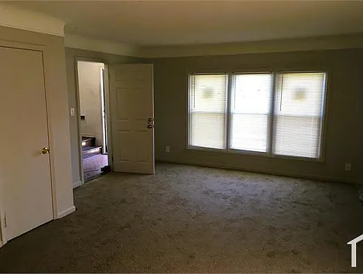 18457 Hoover St #1 — Photo 5