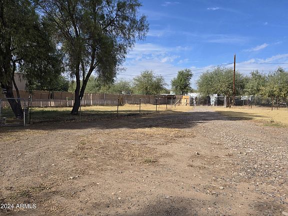 5th image of 5745 S 107TH Avenue #-