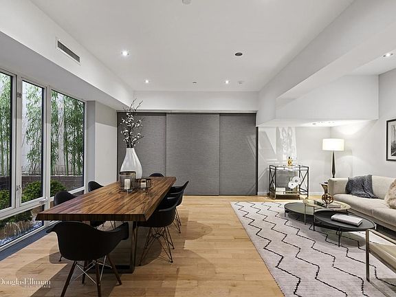 5th image of 135 W 4th St APT 1W