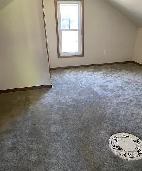 605 Pleasant St — Photo 7