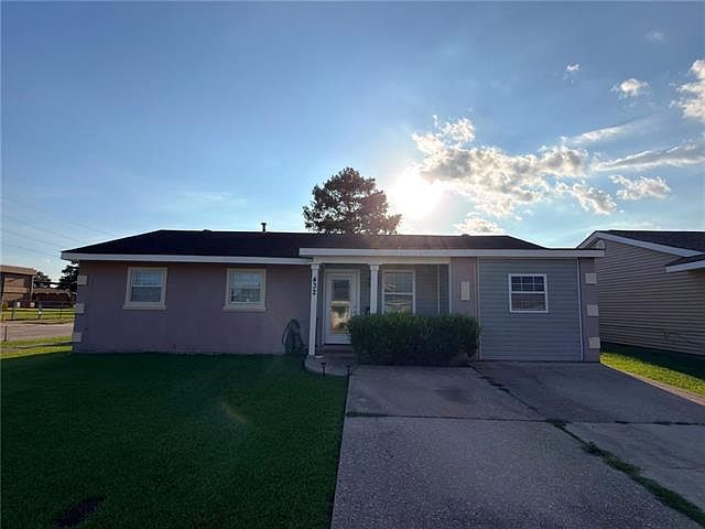 1st image of 432 Cherrywood Dr