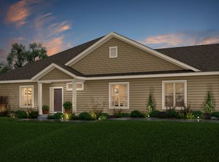 7650 W Park Circle Way, Franklin, WI 53132