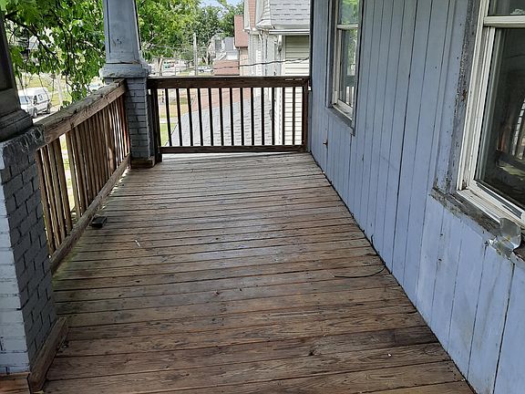 4th image of 629 Kling St APT 2