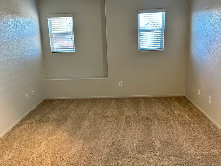 8819 Ashley Park Ave — Photo 14