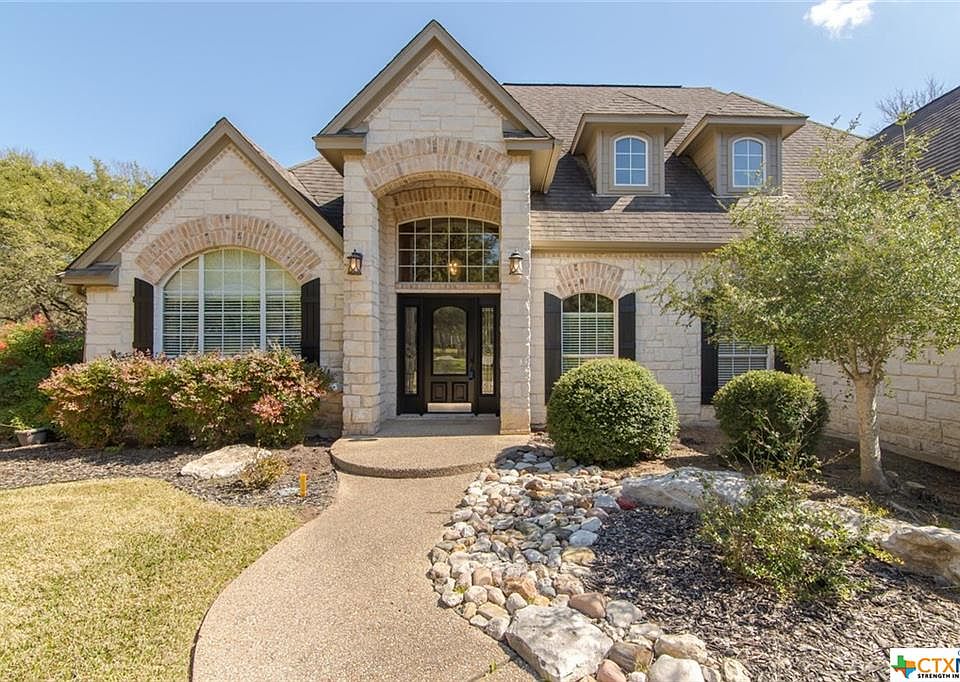 1st image of 915 Salado Oaks Dr