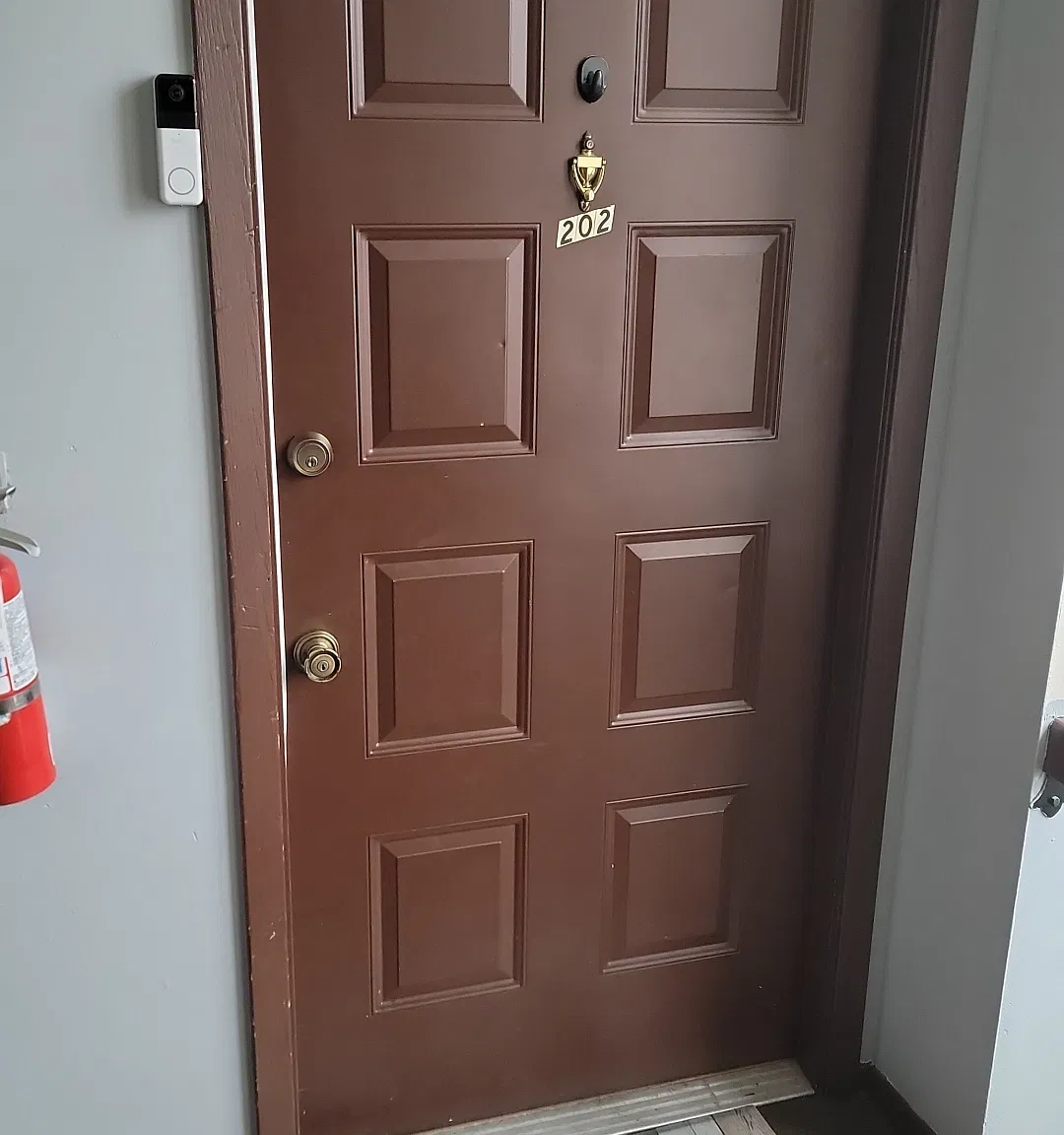 2 bed, 900 sqft, $1,650 — Photo 2