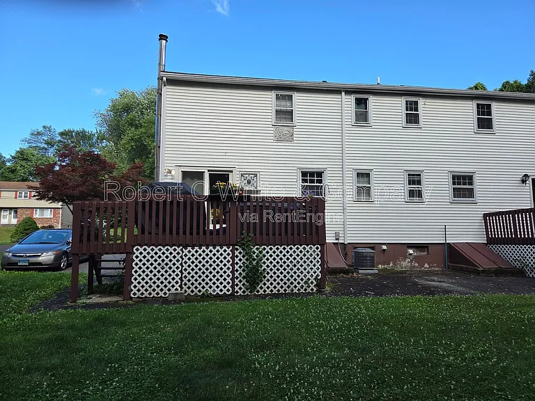 23 Regency Ct — Photo 11