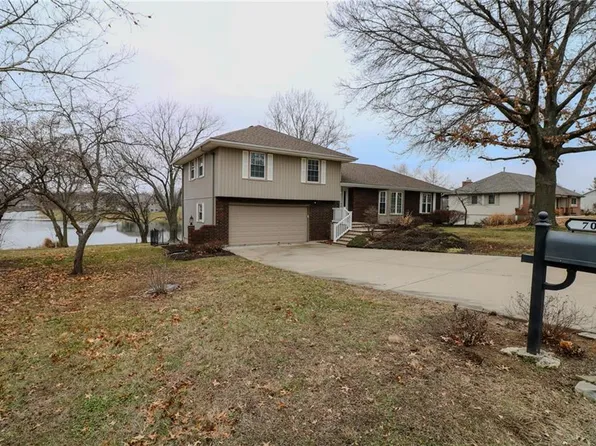 704 E Concord Dr, Plattsburg, MO 64477