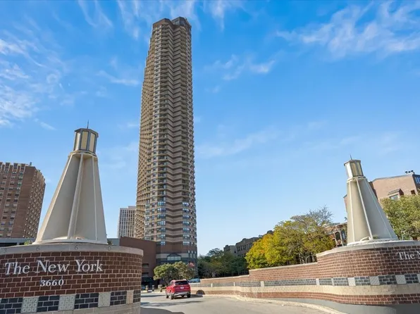 3660 N Lake Shore Dr APT 1613, Chicago, IL 60613