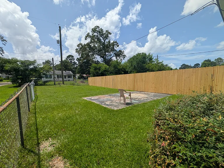 3001 Jefferson Ave — Photo 11