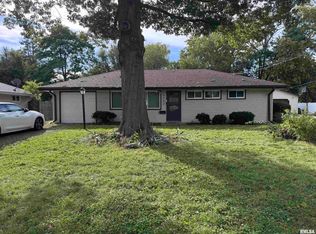 5027 N Renwood St, Peoria, IL 61614