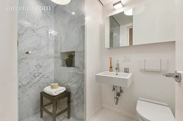Sold by Corcoran | media 24