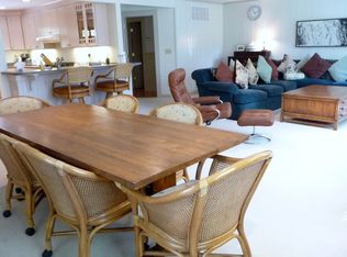 27 Remsen Ln, Remsenburg, NY 11960