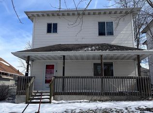 716 S 5th St, Burlington, IA