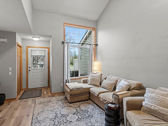 4th image of 20628 Fenston Ave N