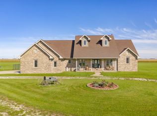 31521 E 2800 North Rd, Dwight, IL 60420