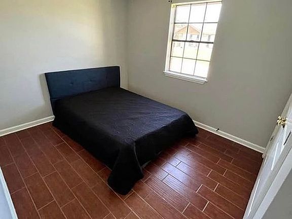 5th image of 1520 Owens Blvd