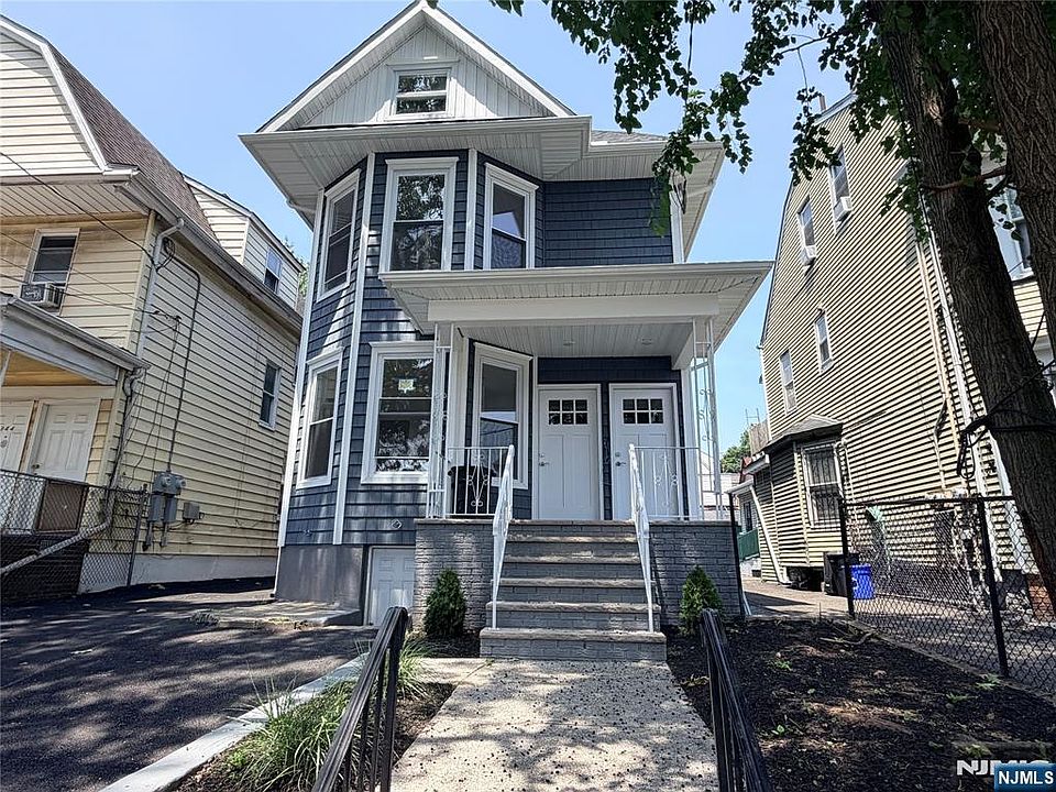 1st image of 346-348 Woodside Ave