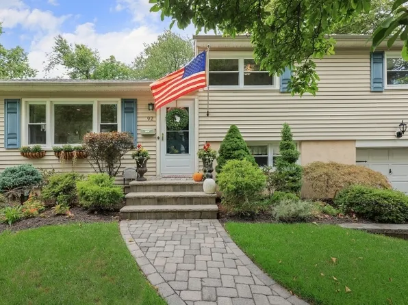 92 North Glenwood Road, Fanwood Boro, NJ 07023