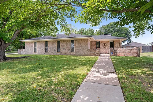 1801 Ridgecrest Dr Photo 1 1801 Ridgecrest Dr Photo 1